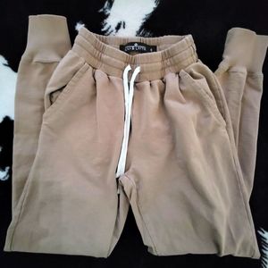 Size small jogger set